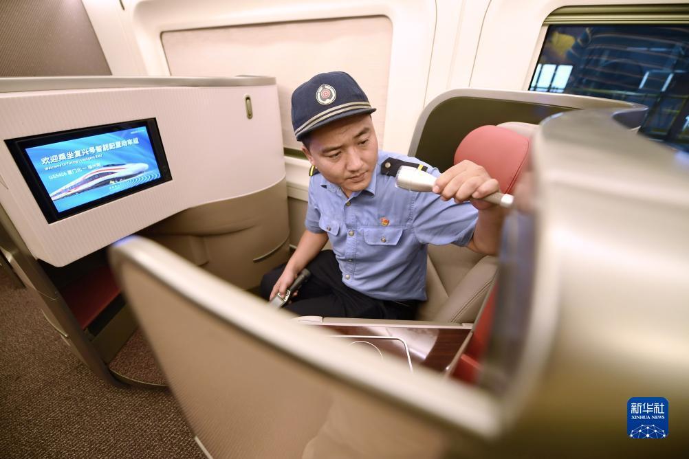 天玺国际绿洲娱乐